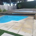 Piscine - Maison De Famille - 6 Personnes