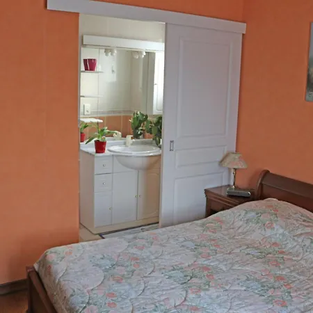 Piscine - Maison De Famille - 6 Personnes * 勒宝利古恩